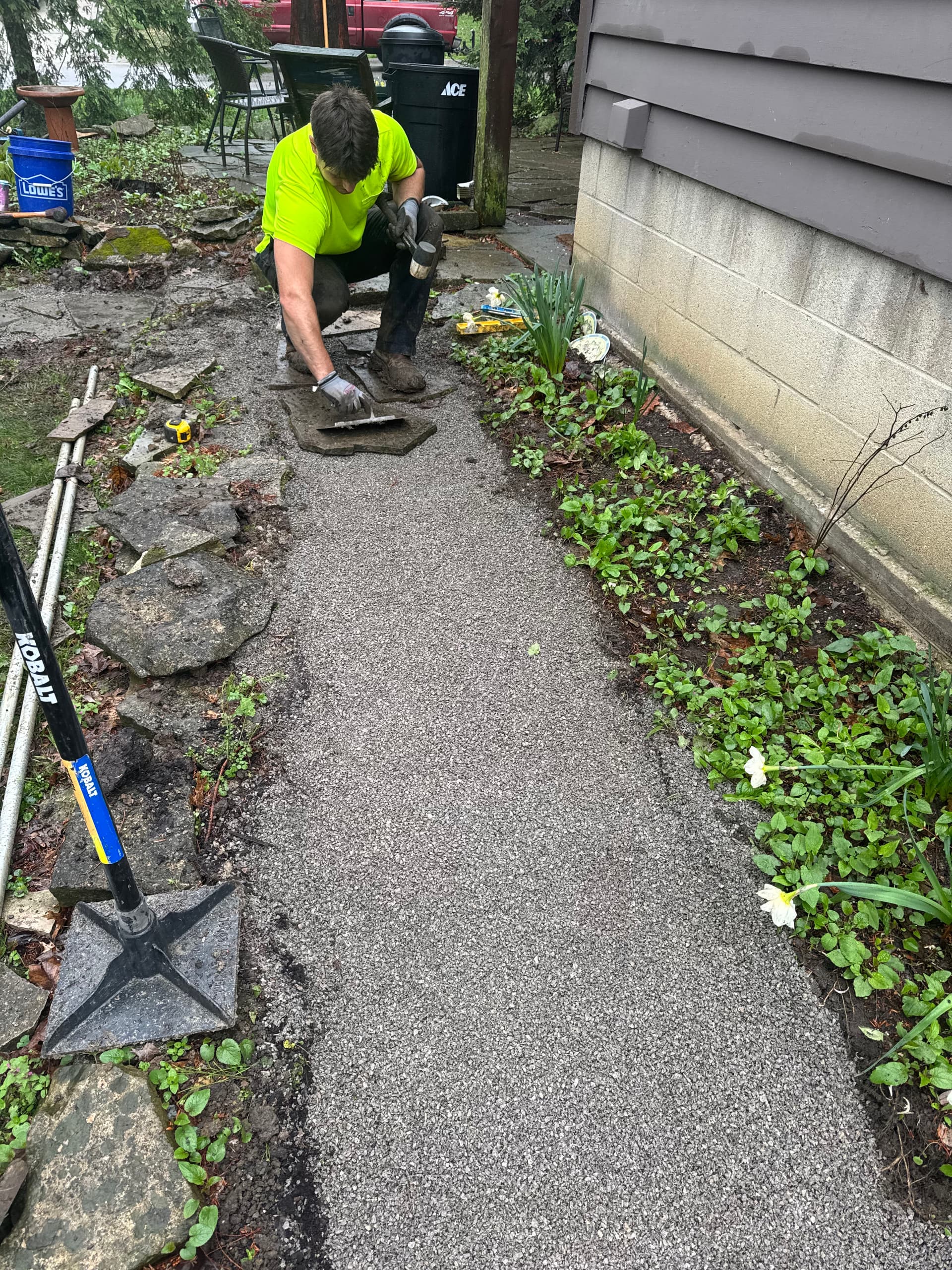 Gallery photos for Sturdy and Stylish Garden Path Renewal in Columbus: Image #2