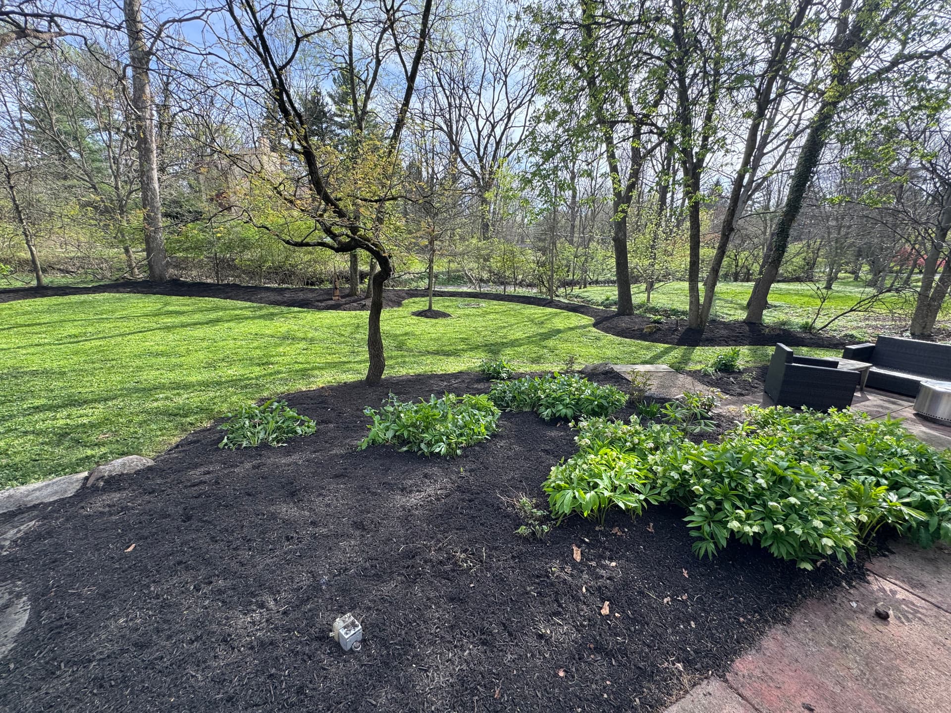 Gallery photos for Fresh Mulch, Stone Detail and Garden Installation in Worthington: Image #3
